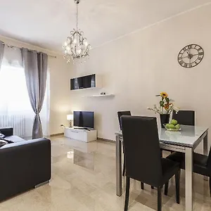 casa-tony.it-romehotels.com/
